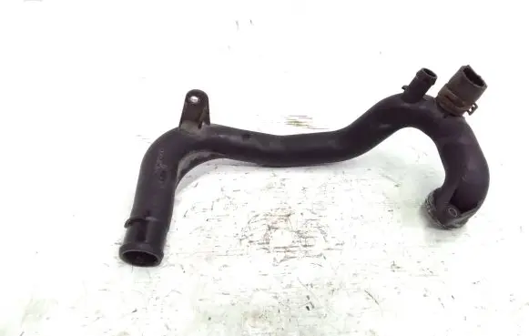 Mercedes-Benz A W169 Engine coolant pipe/hose A6402001352