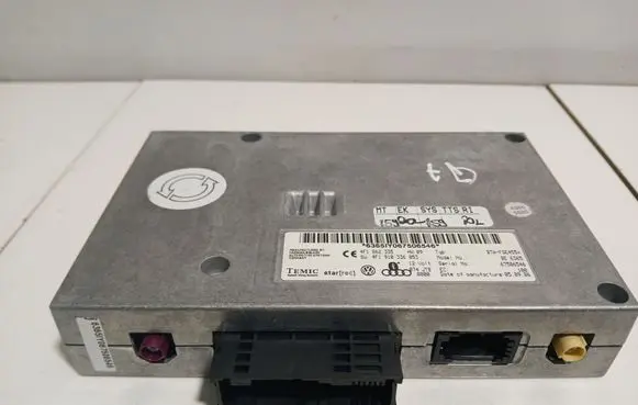 Audi Q7 4L Bluetooth control unit module 4F1862335