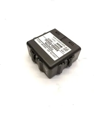 Toyota Avensis T250 Light module LCM 8996005030 3560016825 6XEU3031408