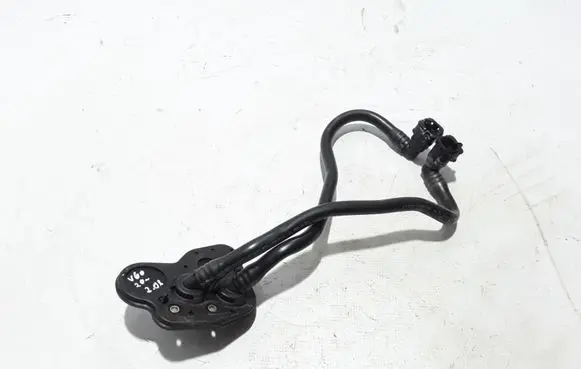 Volvo V60 Engine coolant pipe/hose 31686533