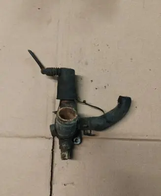 Audi A6 S6 C4 4A Engine coolant pipe/hose 46121133A 46121133