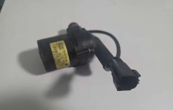Volvo S80 Electric auxiliary coolant/water pump 9013378B
