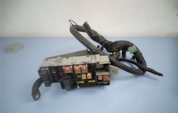 Subaru Legacy Fuse box set 82231AE0006