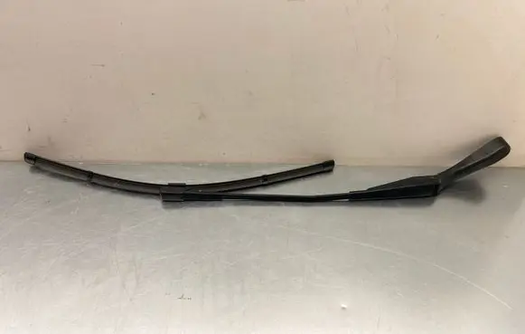 Mercedes-Benz EQC Front wiper blade arm A2538207000