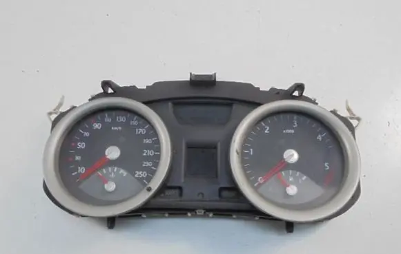 Speedometer (instrument cluster)