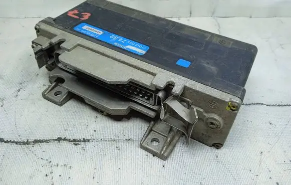 Mercedes-Benz C W203 ABS control unit/module 0265101040