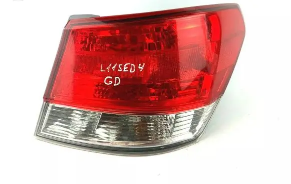 Subaru Legacy Rear/tail lights