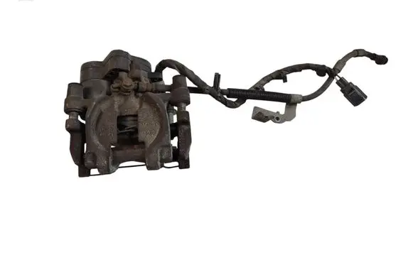 Ford Fusion II Rear brake caliper DG9C2D250 DG9C2D250A T0833