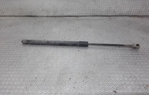 Mitsubishi Outlander Tailgate/trunk strut/damper