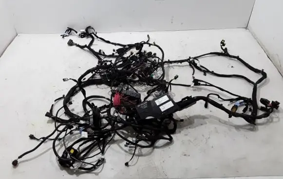 Renault Trafic III (X82) Other wiring loom 240147557S