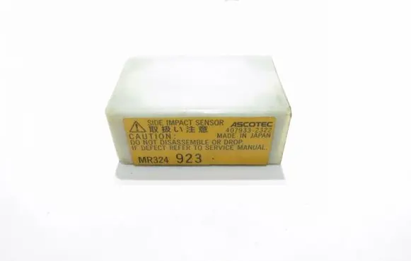 Mitsubishi Space Wagon Airbag deployment crash/impact sensor MR324923