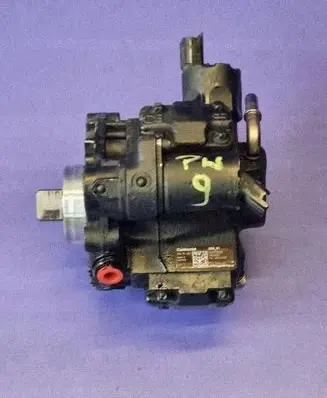 Ford Kuga I Fuel injection high pressure pump 5WS40380 9685705080