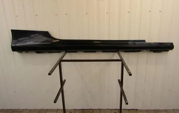 Mercedes-Benz C AMG W202 Front sill (body part) A2056980600