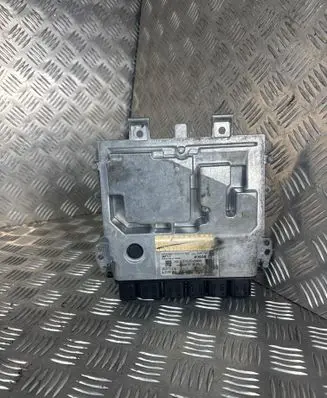 Mercedes-Benz E W213 Engine control unit/module A6569000200 0281033751 A6569010200