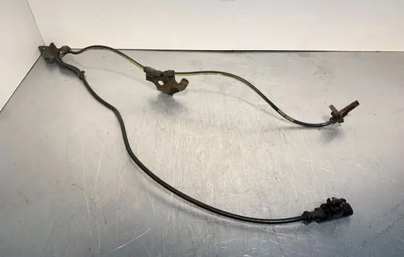 Toyota Auris E180 ABS brake wheel speed sensor 8954202061