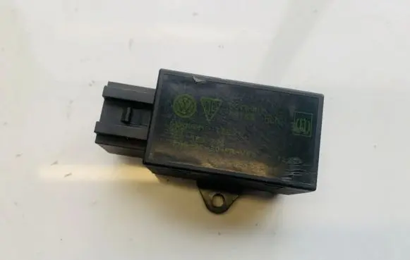 Volkswagen Touareg I Other control units/modules 7l0959772