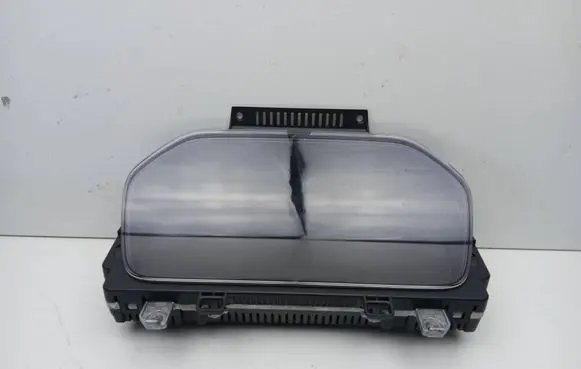 Volvo XC90 Speedometer (instrument cluster) 32311253