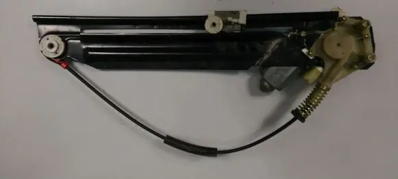 BMW 5 E39 Rear window lifting mechanism without motor 8252430