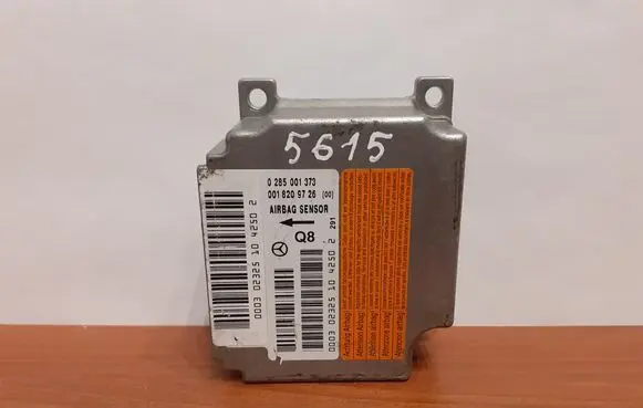Mercedes-Benz C W203 Airbag control unit/module 5615 0018209726