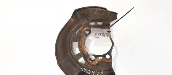 Toyota RAV 4 (XA30) Front brake disc dust cover plate 