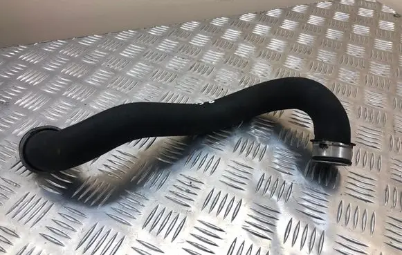 Mercedes-Benz E W211 Engine coolant pipe/hose A2115015482