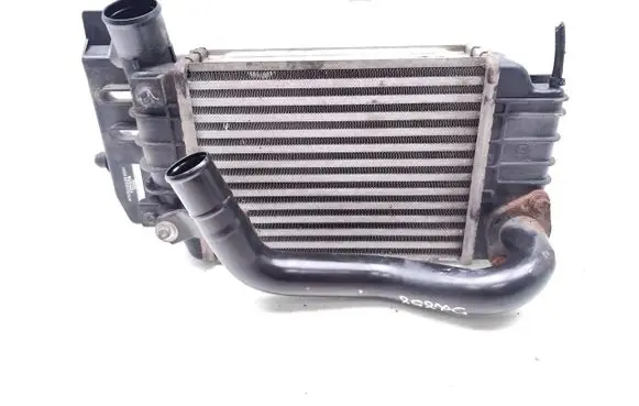 Toyota Yaris Intercooler radiator 127000-0620