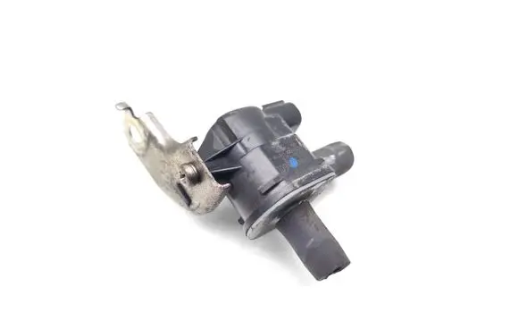 Toyota Auris 150 Valve vacuum 9091012276 1362007010