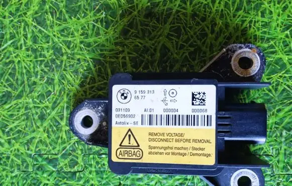 BMW 7 F01 F02 F03 F04 Airbag deployment crash/impact sensor 9159313 0ED56902