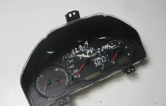 Mazda MPV Speedometer (instrument cluster) LD6355430