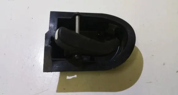 Ford Mondeo MK I Rear door interior handle 93BBF22601AE 93BB-F22601-AE