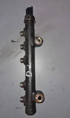 Ford Focus Fuel main line pipe 9684753080 103212874 28497Z01