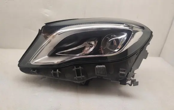 Mercedes-Benz GLA W156 Headlight/headlamp