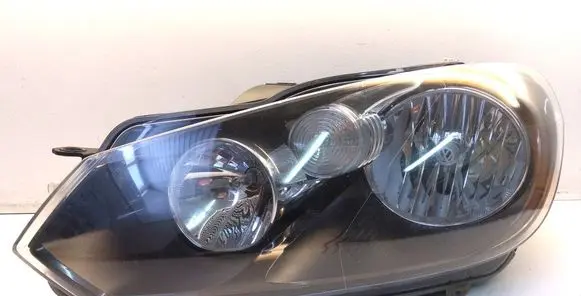 Volkswagen Golf VI Headlight/headlamp 25425701
