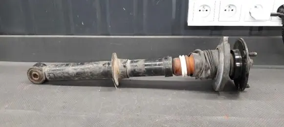 KIA Sorento Front shock absorber/damper 54640-3E021