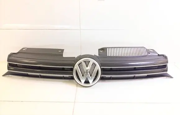 Volkswagen Golf VI Front grill 5K0853653 5K0853651