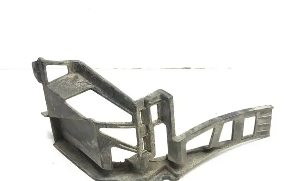 Mercedes-Benz CLA C118 X118 Rear bumper mounting bracket A1188851602