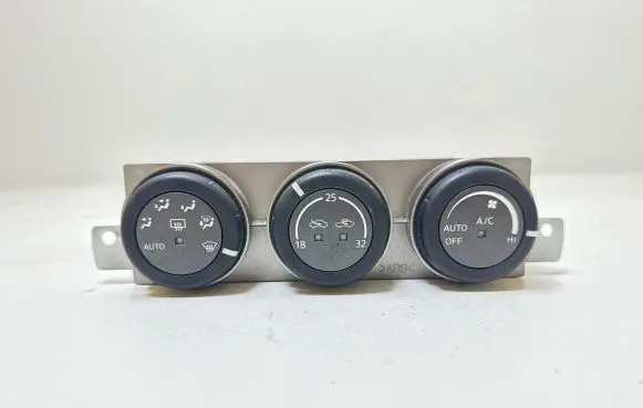 Nissan X-Trail T30 Climate control unit 27500EQ310 C5503 A0200018A02002
