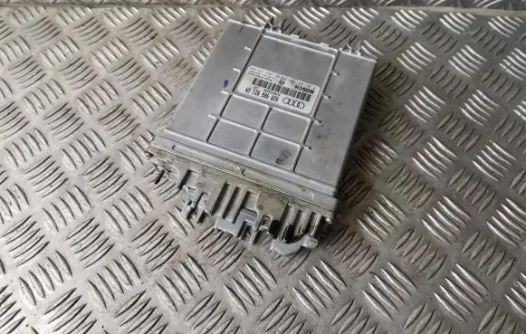 Audi A4 S4 B5 8D Engine control unit/module 028906021GN 0281001660