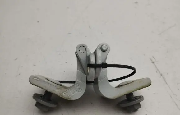 Audi Q3 F3 Tailgate/trunk/boot hinge 8V3827299B