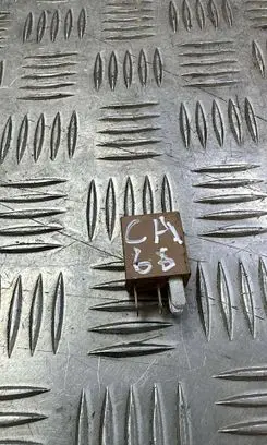 KIA Sorento Other relay 952302P030