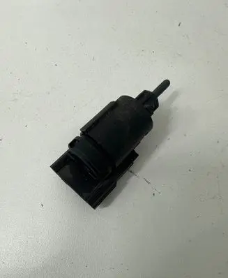 Volkswagen Golf Plus Brake pedal sensor switch 3B0945511C 19322010 01684