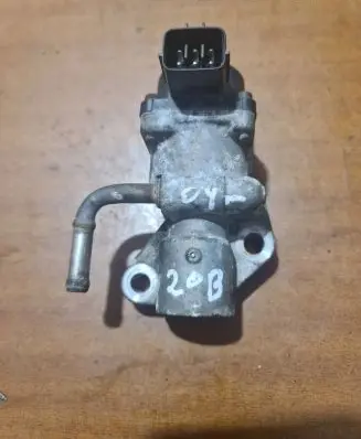 Ford Mondeo Mk III Idle control valve (regulator) 