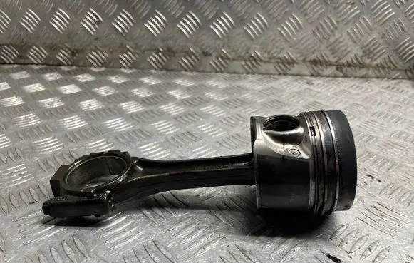 Volkswagen Golf VI Piston with connecting rod 03LA