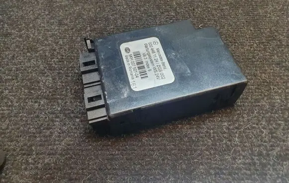 Mercedes-Benz Vaneo W414 Other control units/modules 5KH00750104 0004461124