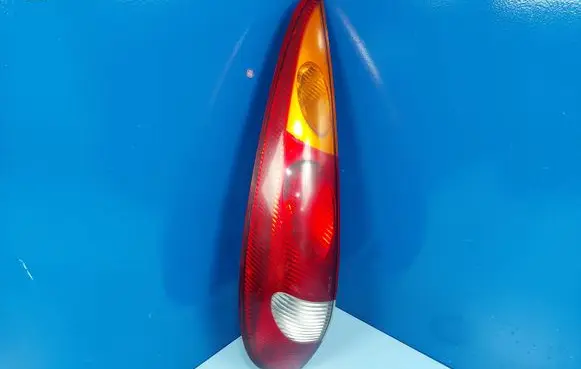 Nissan Almera Tino Rear/tail lights 26559BU200 26555BU200 087950