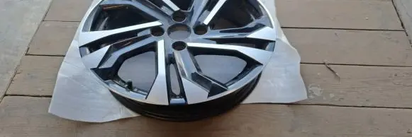 Peugeot 2008 II R17 alloy rim 98281860XY
