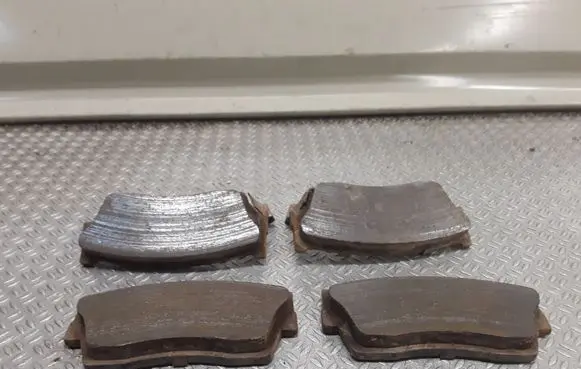 Suzuki Vitara (ET/TA) Brake pads (front) 