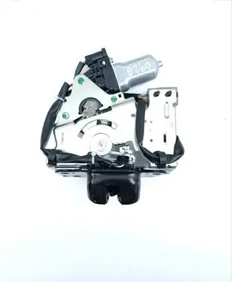 Chrysler Pacifica Tailgate/trunk/boot lock/catch/latch A95613206BU
