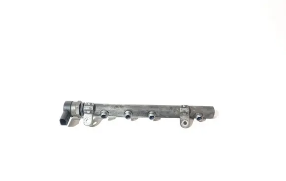 Mercedes-Benz E W211 Fuel main line pipe A6420700495 0701000451