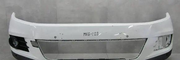 Volkswagen Tiguan Front bumper 5N0807221K